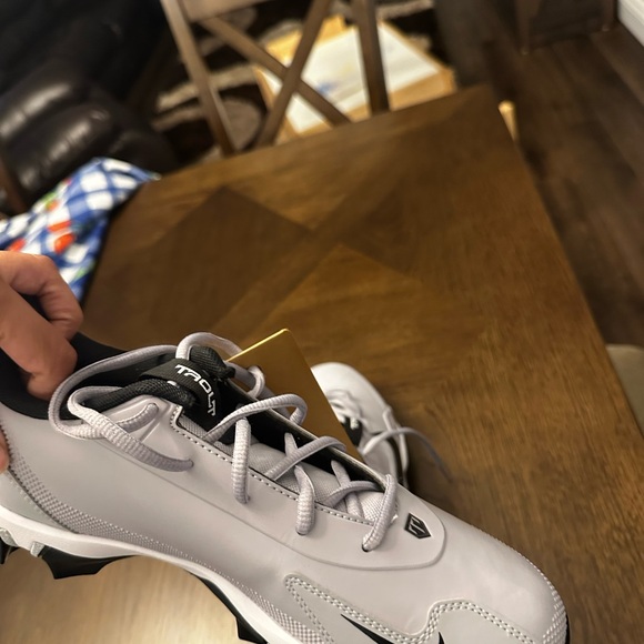 Mens Nike cleats - Picture 4 of 4